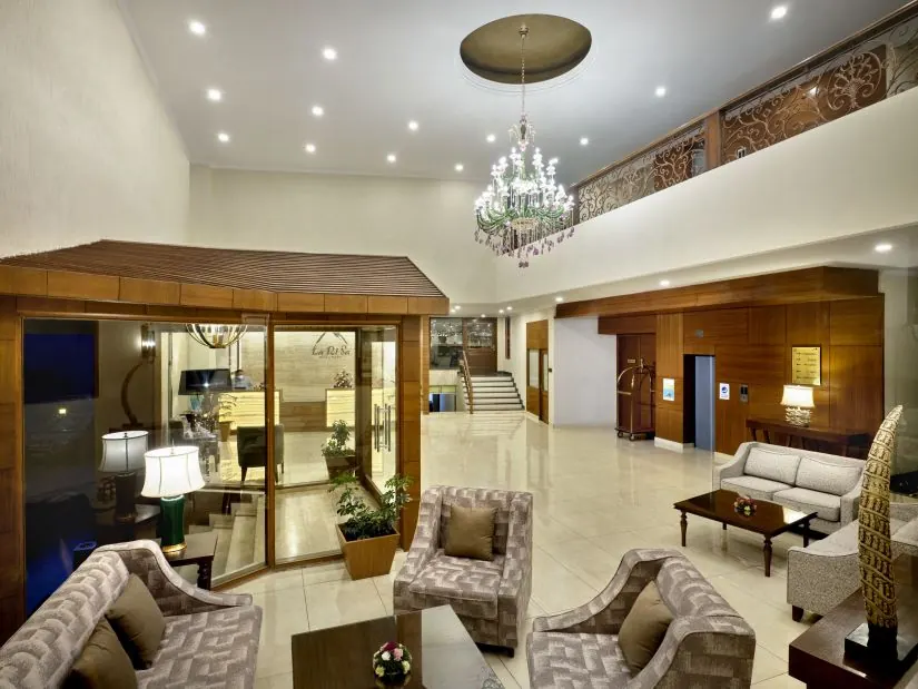 8fold by LaRiSa, Shimla
